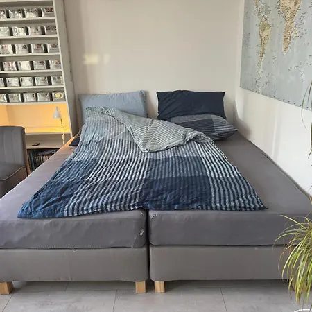 Luxus In Mitte Mit Laptop, Grossem Tv, Neuem Bett Und Privatem Badezimmer 柏林