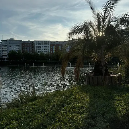 Pansiyon Luxus In Mitte Mit Laptop, Grossem Tv, Neuem Bett Und Privatem Badezimmer Berlin