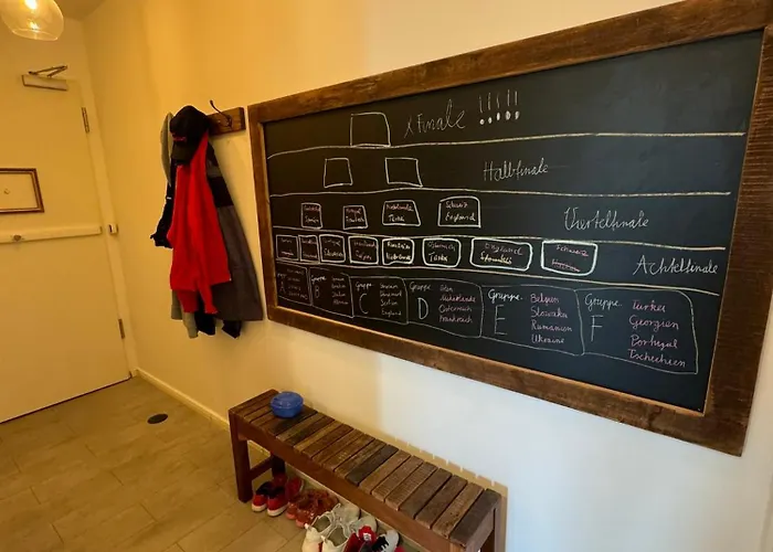 Luxus In Mitte Mit Laptop, Grossem Tv, Neuem Bett Und Privatem Badezimmer منزل للإقامة برلين